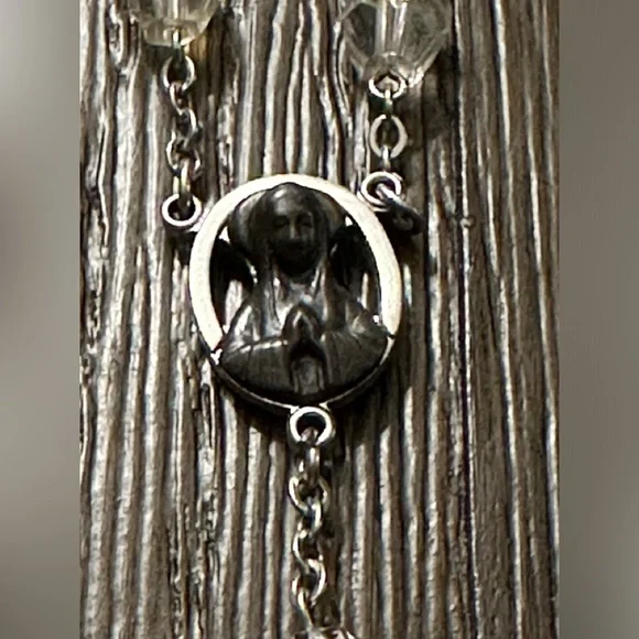 Vintage Rosary Beads & Vintage Rosary Case - Picture 4 of 14